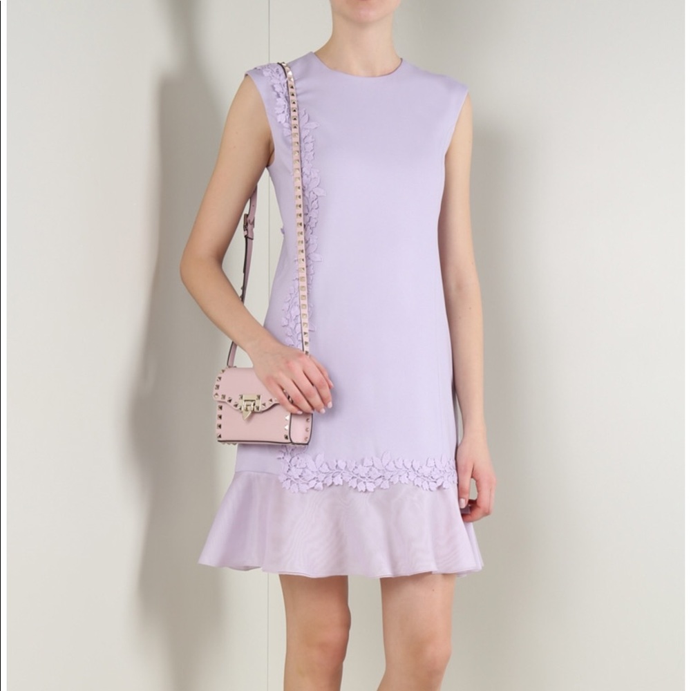 GIAMBATTISTA VALLI
cady dress with flounce at hem